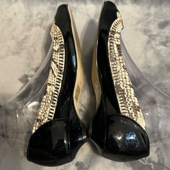 Avida Preto/Cobra Peep Toe Flats.  EU 37 - Picture 4 of 9